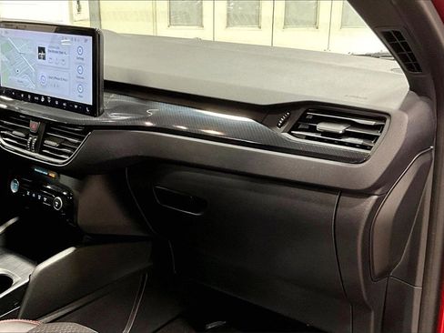 Certified 2023 Ford Escape ST-Line w/ Tech Pack #1 image 15