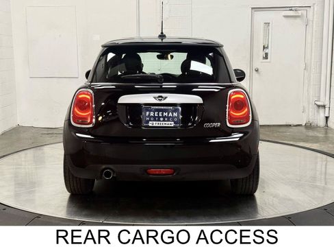 Used 2014 MINI Cooper 2-Door Hardtop FWD image 7