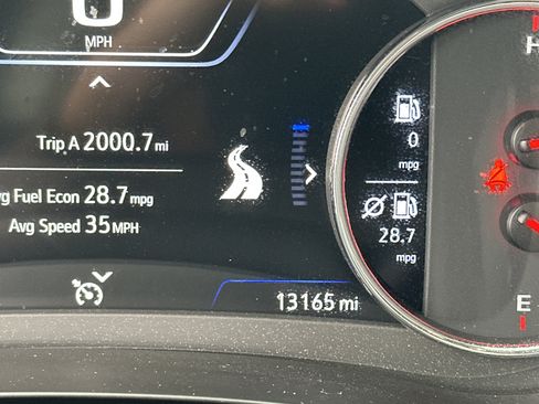 Used 2023 Chevrolet Malibu LT image 22