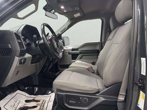 Used 2017 Ford F150 XLT w/ Equipment Group 302A Luxury AWD/4WD image 12
