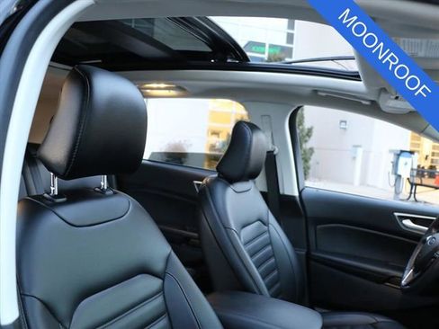 Used 2024 Ford Edge SEL w/ Convenience Package image 9