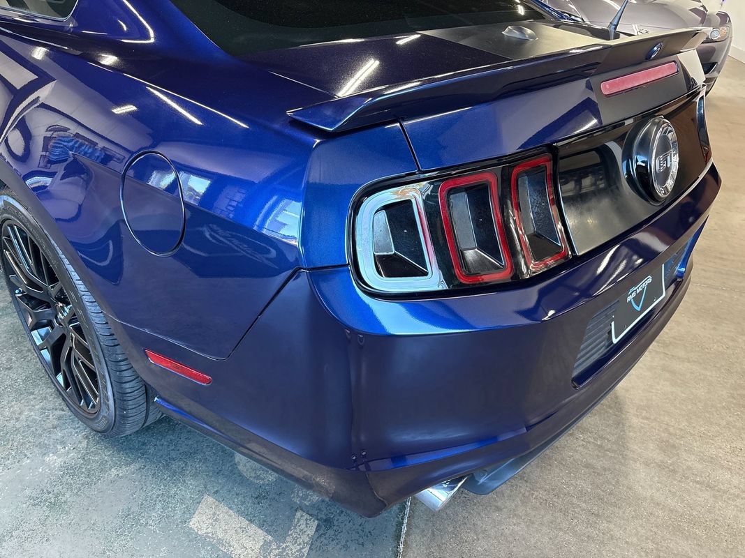 Used 2010 Ford Mustang GT Premium RWD image 24