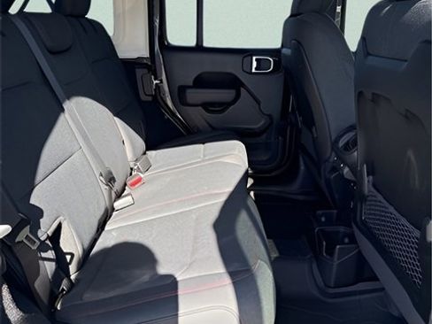 New 2026 Jeep Wrangler Rubicon image 34