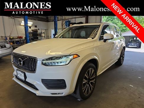 Used 2020 Volvo XC90 T6 Momentum w/ Protection Package AWD/4WD image 1