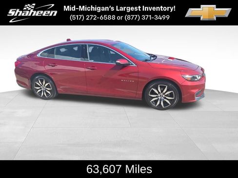 Used 2018 Chevrolet Malibu LT FWD image 2