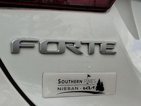 Certified 2024 Kia Forte LXS w/ LXS Technology Package image 32