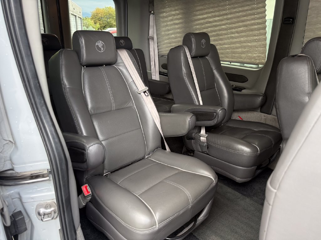 Used 2021 Ford Transit 250 Medium Roof AWD image 38