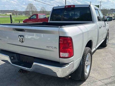 Used 2016 RAM 1500 Classic SLT AWD/4WD image 8