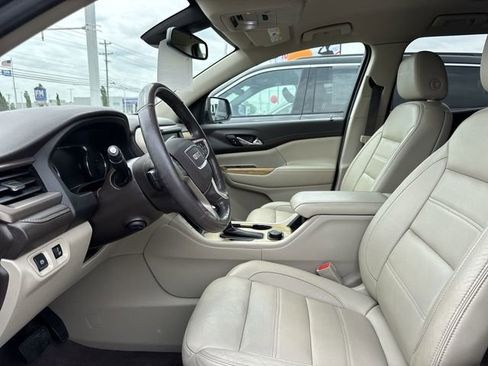 Used 2019 GMC Acadia Denali w/ LPO, Floor Liner Package FWD image 14