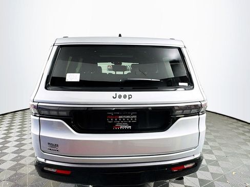 New 2026 Jeep Grand Wagoneer 4WD w/ Premium Group I image 6