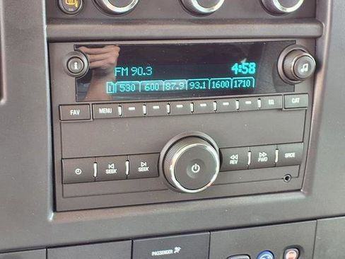 New 2025 Chevrolet Express 2500 w/ Driver Convenience Package image 7