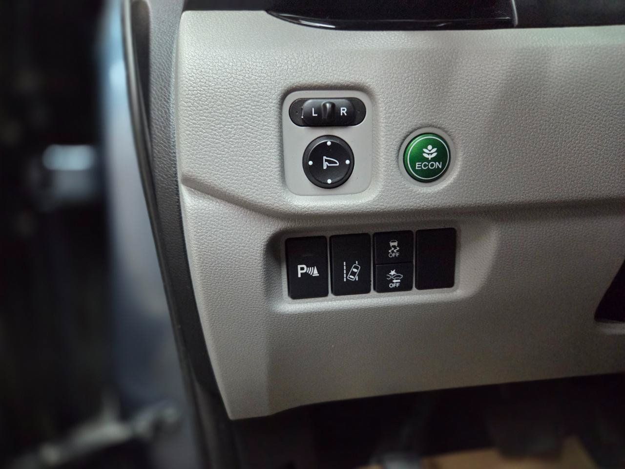 Used 2018 Honda Pilot Elite image 34