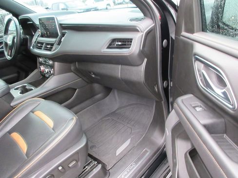 Certified 2023 GMC Yukon XL AT4 w/ AT4 Premium Plus Package image 21