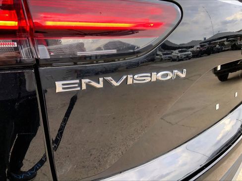 Used 2023 Buick Envision Preferred image 31