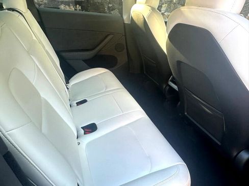 Used 2023 Tesla Model Y Long Range image 54