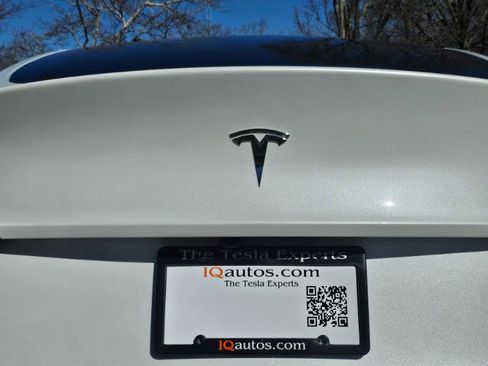 Used 2024 Tesla Model Y Long Range image 29