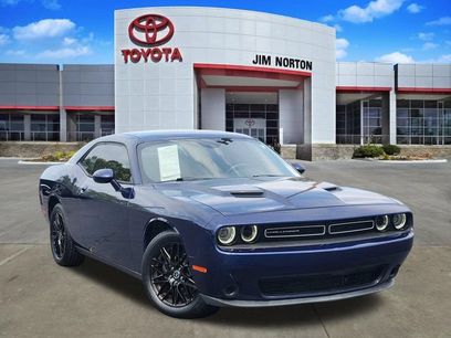 Used 2015 Dodge Challenger SXT