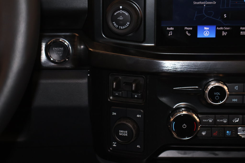 Certified 2024 Ford F350 Lariat w/ Lariat Ultimate Package AWD/4WD image 30