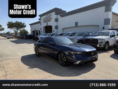 Used 2023 Honda Accord Touring image 1