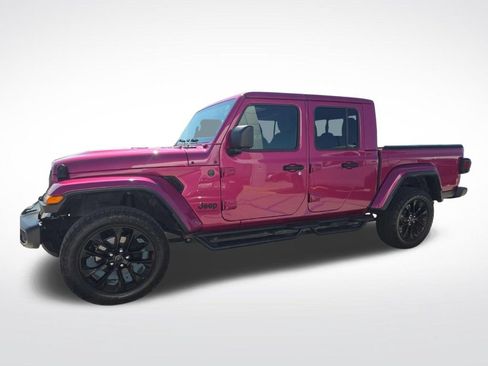 Used 2024 Jeep Gladiator Sport AWD/4WD image 4