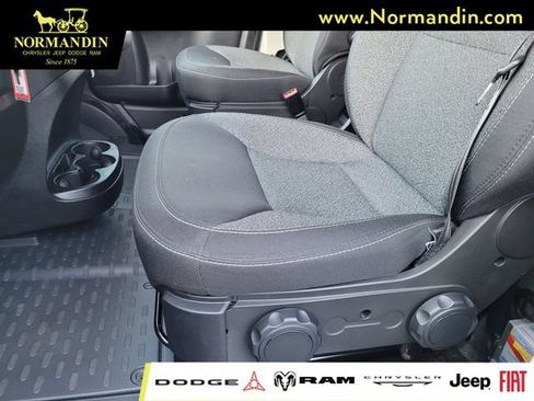 Used 2021 RAM ProMaster 2500 w/ RV Ready Prep Package FWD image 16