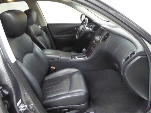 Used 2017 INFINITI QX50 AWD w/ Premium Plus Package image 26