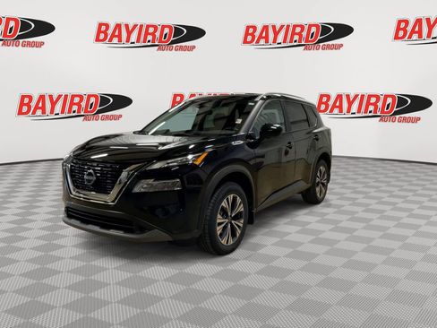 Used 2023 Nissan Rogue SV w/ SV Premium B Package FWD image 4