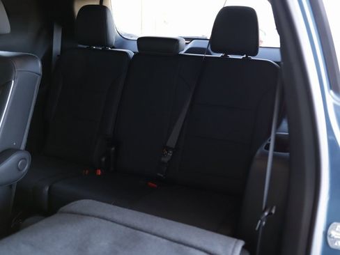 Used 2025 Buick Enclave Preferred image 30