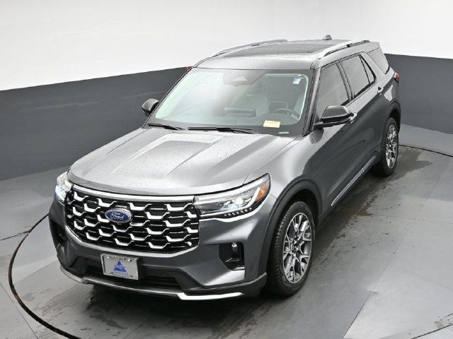 Used 2025 Ford Explorer Platinum w/ Ultimate Package AWD/4WD image 19