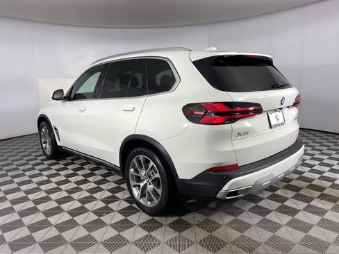 Used 2026 BMW X5 xDrive40i image 22