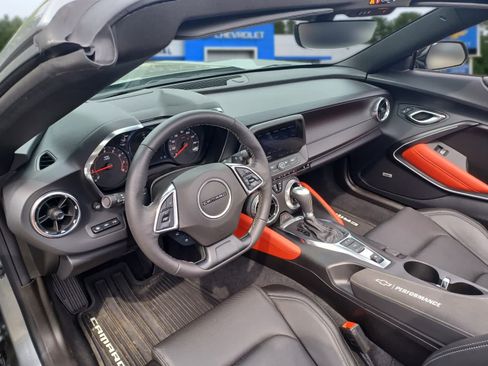 Used 2023 Chevrolet Camaro LT w/ Redline Edition RWD image 8