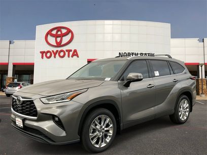 New 2026 Toyota Highlander AWD
