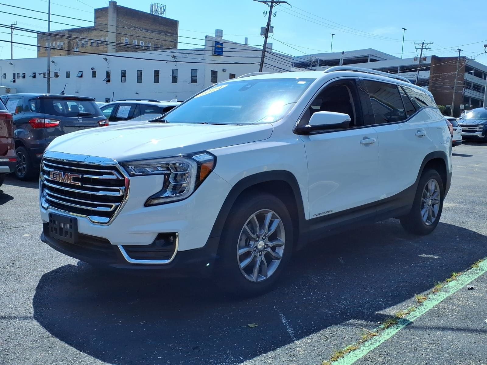 Certified 2024 GMC Terrain SLT AWD/4WD image 8