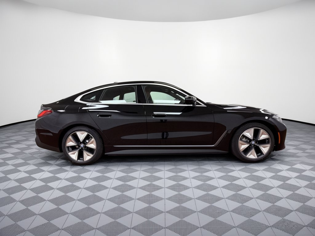 Used 2026 BMW i4 xDrive40i w/ Premium Package AWD/4WD image 8