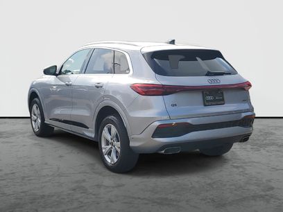 Used 2025 Audi Q5 Premium w/ Convenience Package