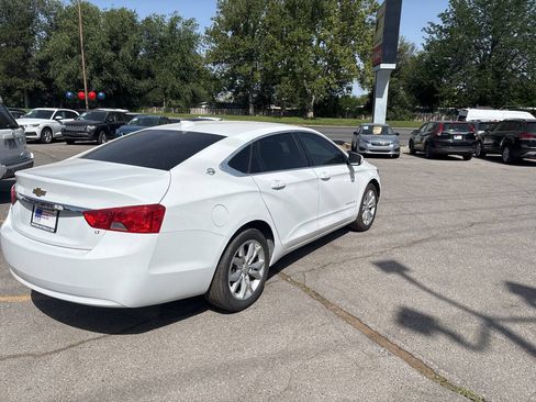 Used 2018 Chevrolet Impala LT FWD image 5