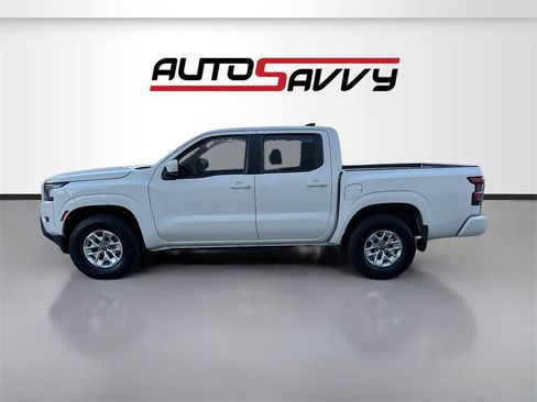 Used 2024 Nissan Frontier SV w/ Technology Package image 4