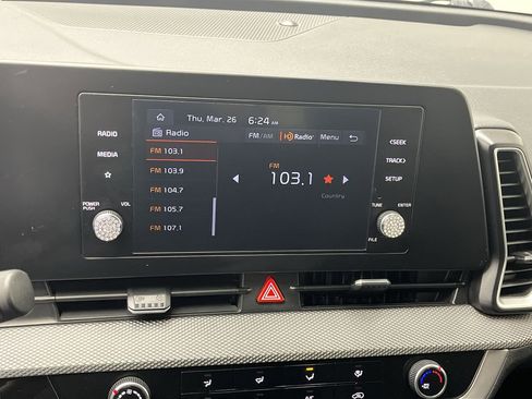 Used 2023 Kia Sportage LX image 15