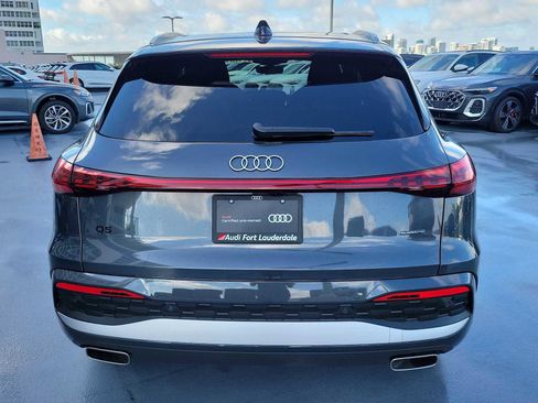 Used 2025 Audi Q5 Premium Plus w/ Premium Plus AWD/4WD image 5