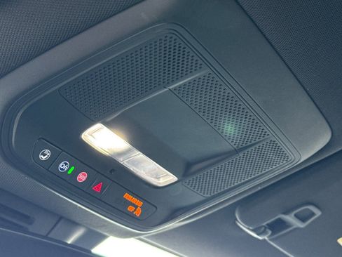 Used 2025 Chevrolet Equinox EV LT w/ Convenience Package image 25