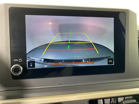 Certified 2025 Toyota Tacoma SR image 23