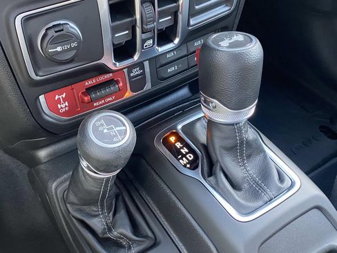 New 2025 Jeep Wrangler Willys image 31