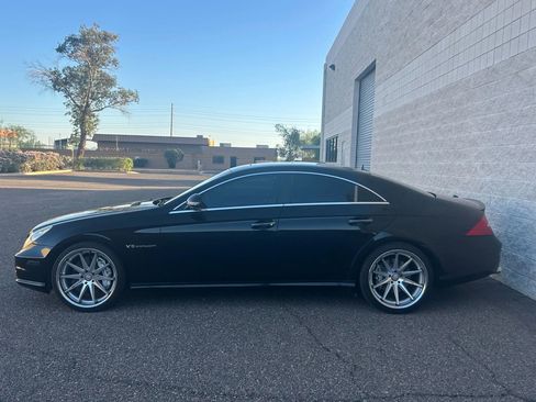 Used 2006 Mercedes-Benz CLS 55 AMG image 5