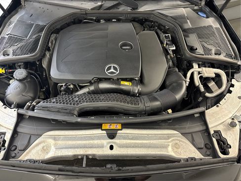 Used 2019 Mercedes-Benz C 300 Sedan image 29