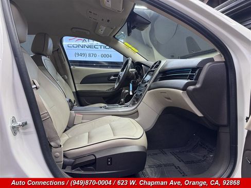 Used 2013 Chevrolet Malibu LT FWD image 7