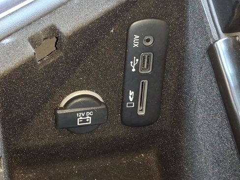 Used 2016 Dodge Challenger R/T RWD image 17