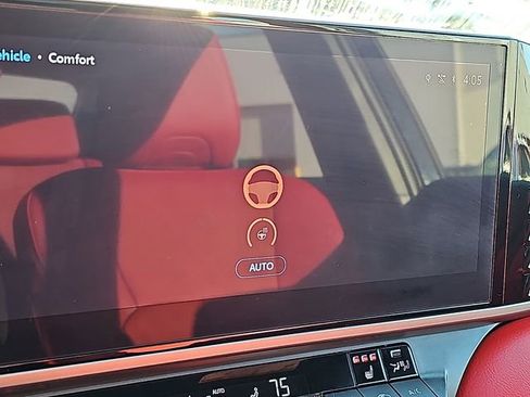 Used 2025 Toyota Camry XSE image 27