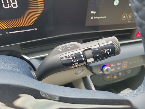 New 2026 Kia Carnival EX image 30