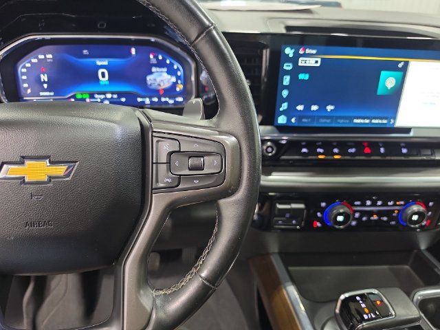 Used 2024 Chevrolet Silverado 1500 High Country w/ High Country Premium Package AWD/4WD image 18