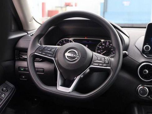 Used 2024 Nissan Sentra SV image 21